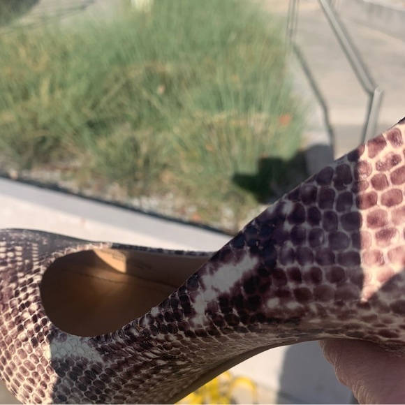 Jessica Simpson Calie Rounded Toe, high heeled pumps in faux reptile skins, 10 - Picture 9 of 11